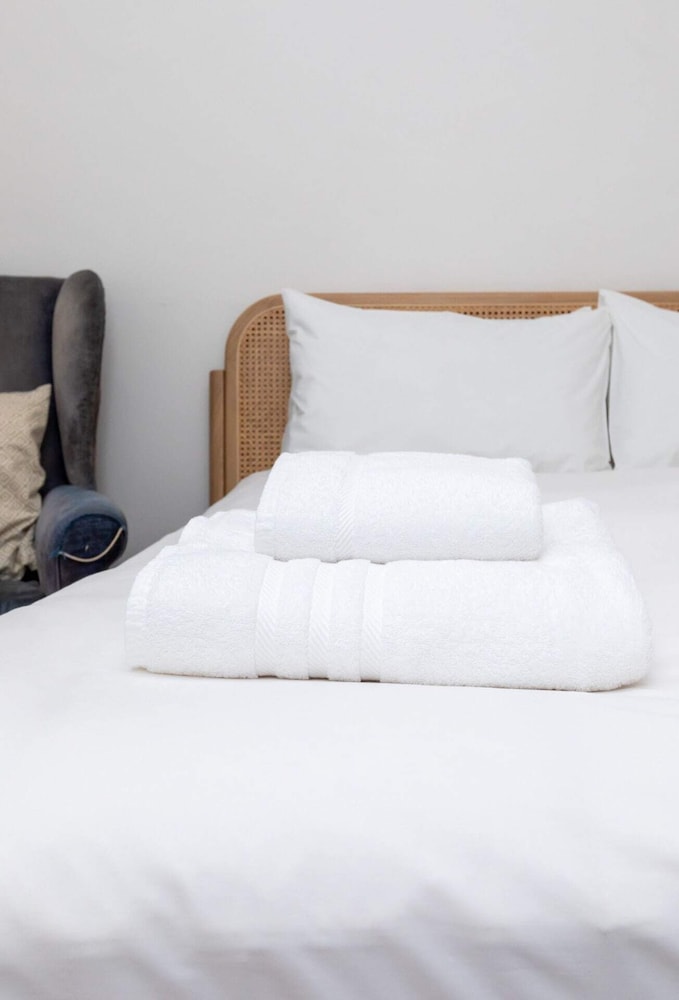 Stylish and Modern 1 Bedroom Flat in Whitechapel