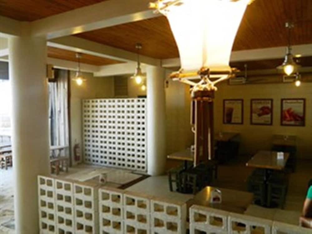 Boracay Coco Huts