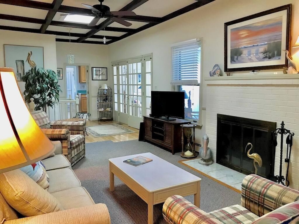Henlopen Avenue 5