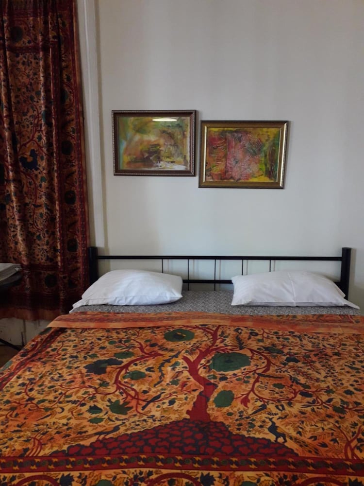Nana's Guesthouse
