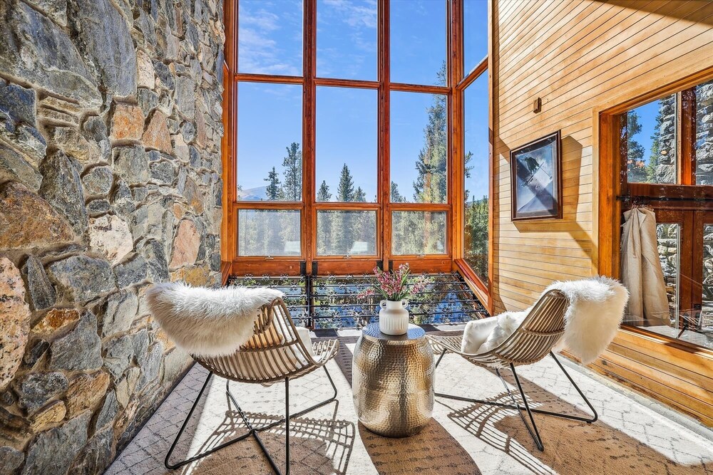Summit Solitude Estate 3 Bedroom Home