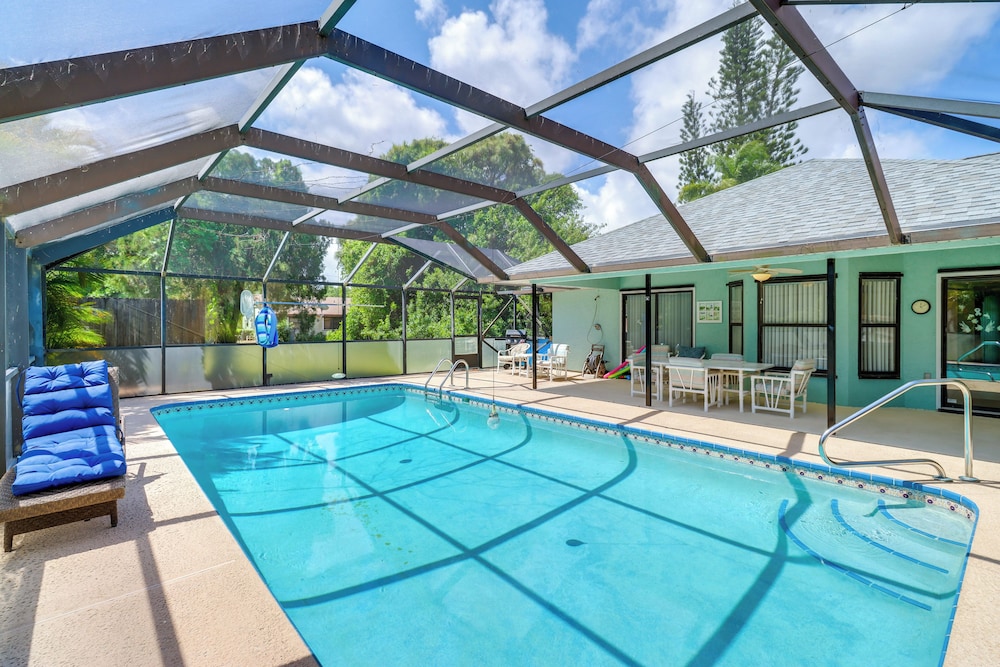 2 Mi to Water: Sebastian Home w/ Pool!