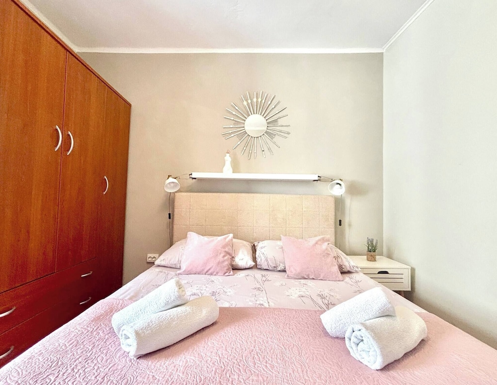 Cozy one Bedroom Apartment Pietra Storica