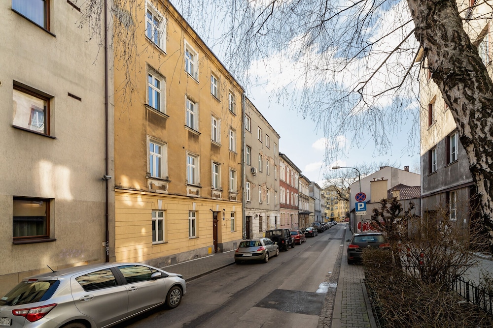 Apartment Krakow Soltyka by Renters view 4