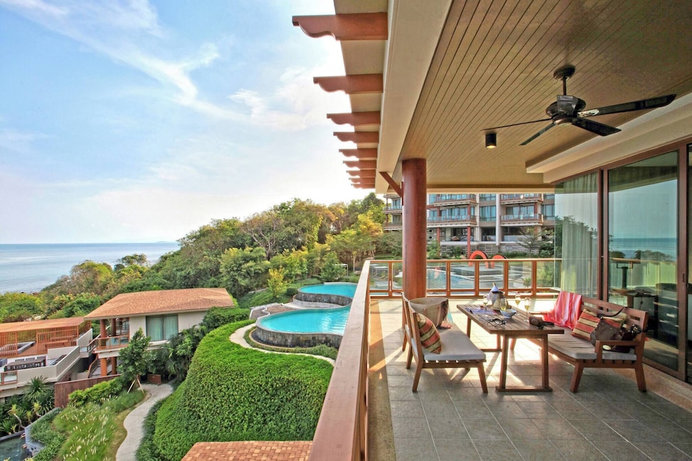Shasa Vela Condominium G, 3 Bedroom 260 sqm