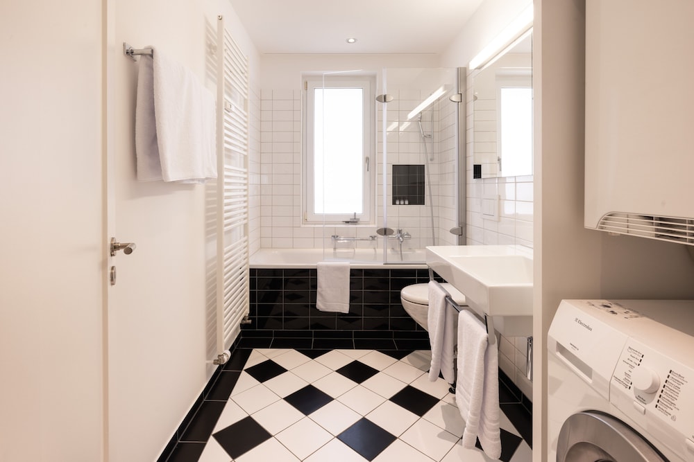 EMA House Serviced Apartments Seefeld