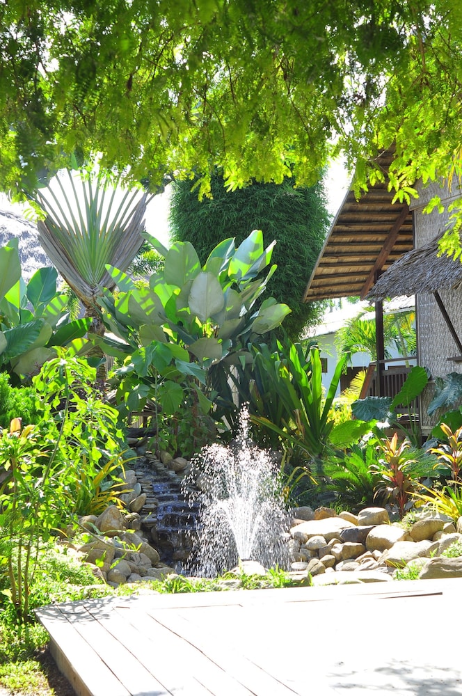 Lio Villas Resort