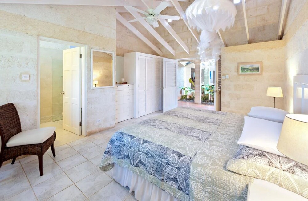 Todmorden by Blue Sky Luxury view 2