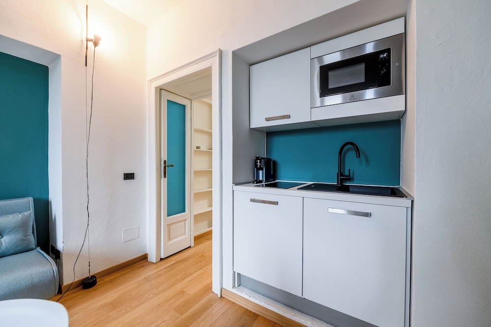 Bramante Luxury Apartments by InnStay