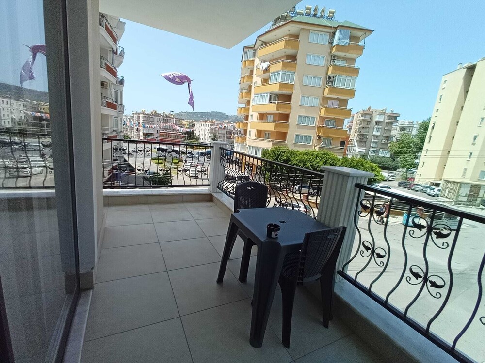 Photo 64