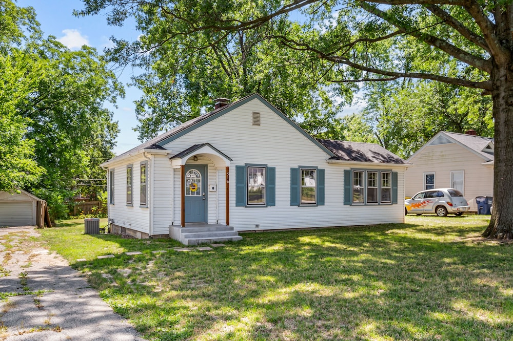 Sweet Cherry Escape | JZ Vacation Rentals view 4