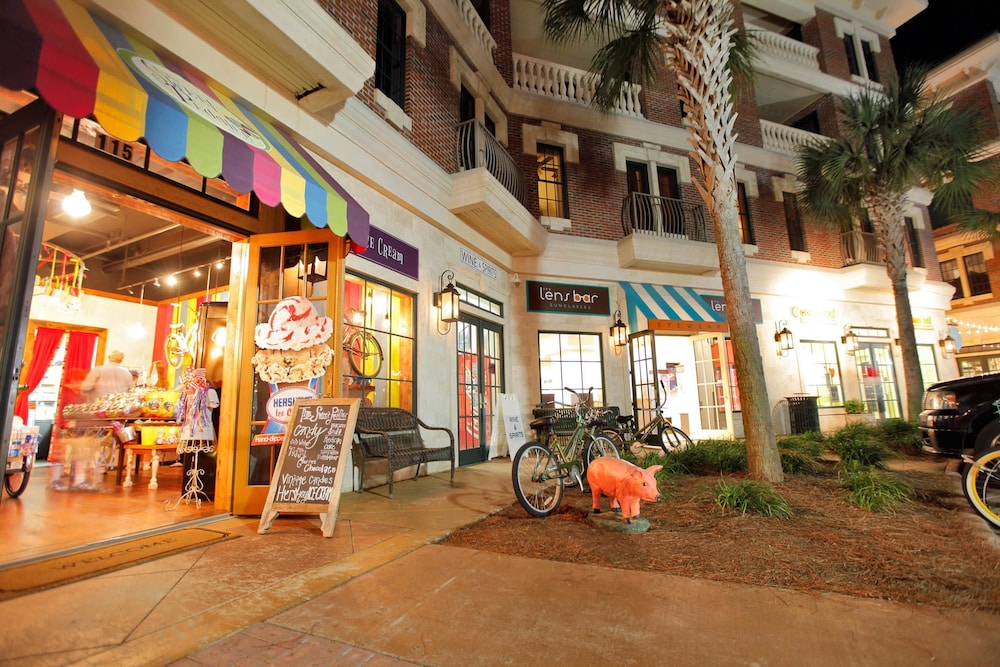 Village of South Walton by Panhandle Getaways