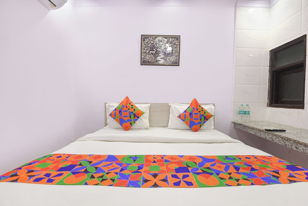Fabhotel Comfort Home Stay