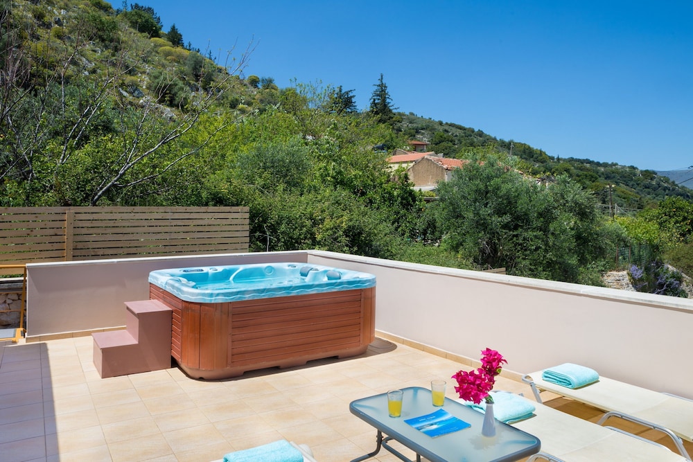 Olga s Filoxenia - Villa Aladanos