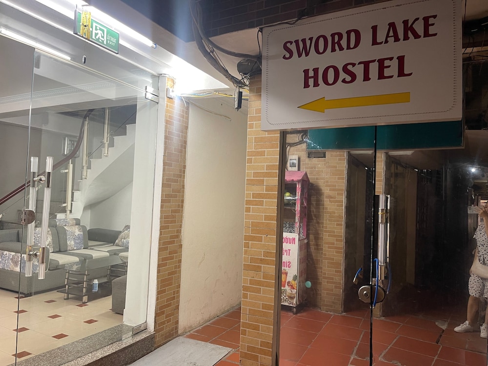 sword lake hostel