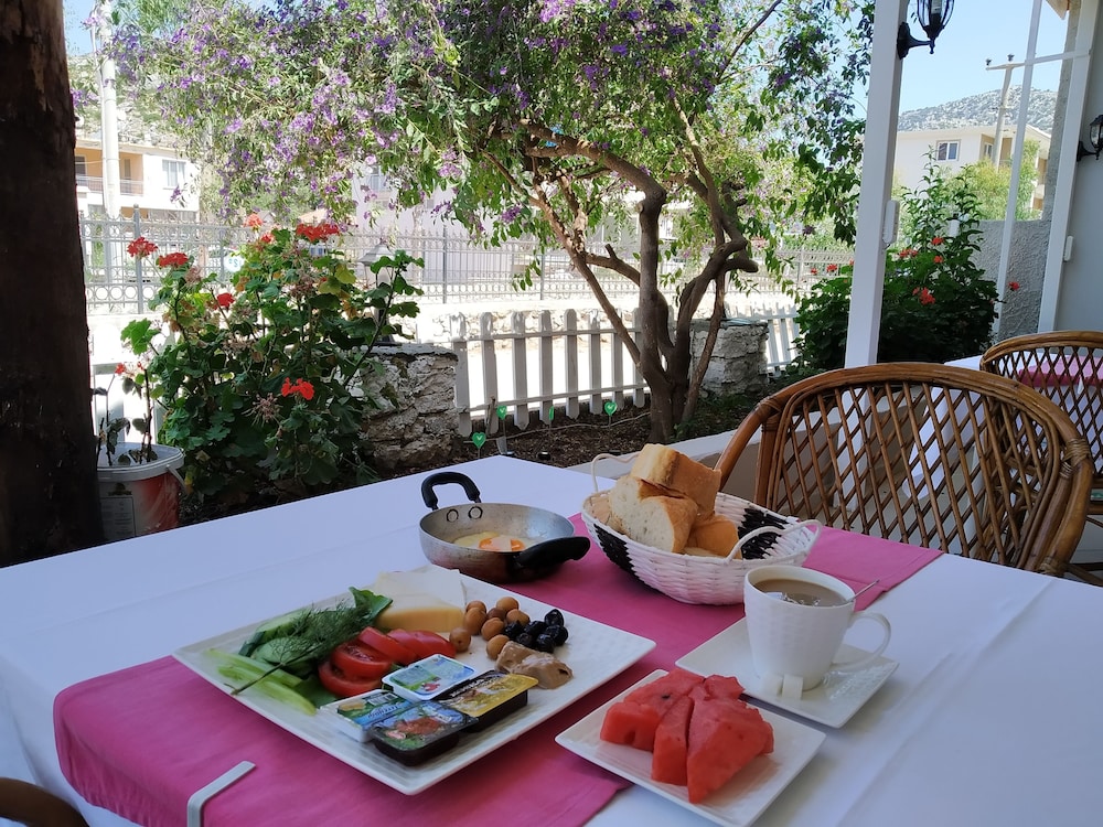 Rayana Otel - Image 14