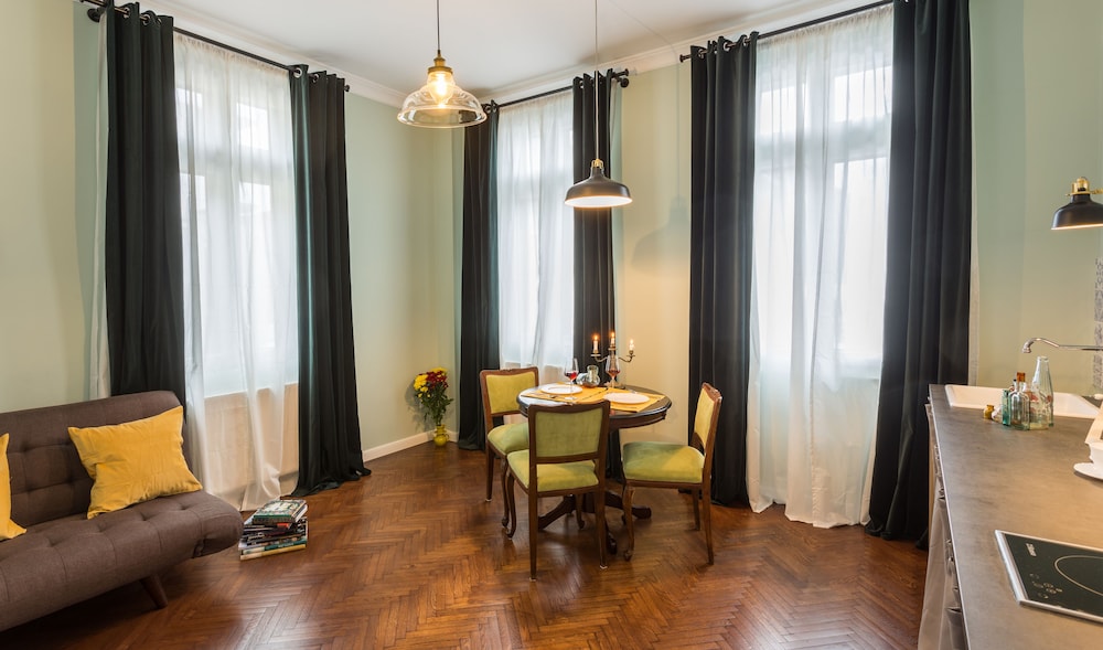 Good Living Bucharest