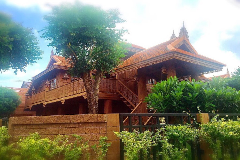 Baan Thai Lanna Pattaya