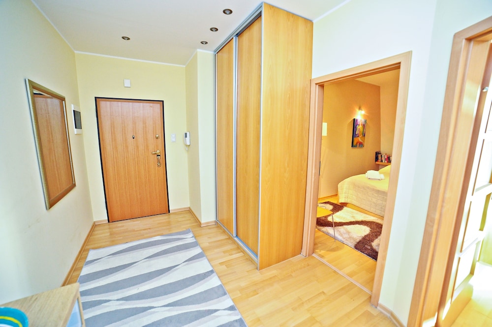 Grand Apartments