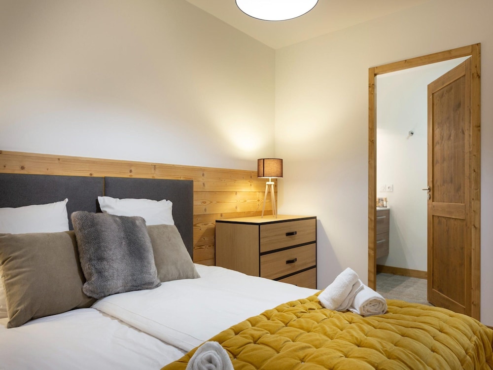 Apartment in Plagne 1800 With Ski-in/ski-out