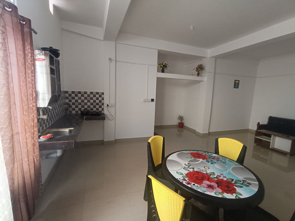 AURA HOMES
