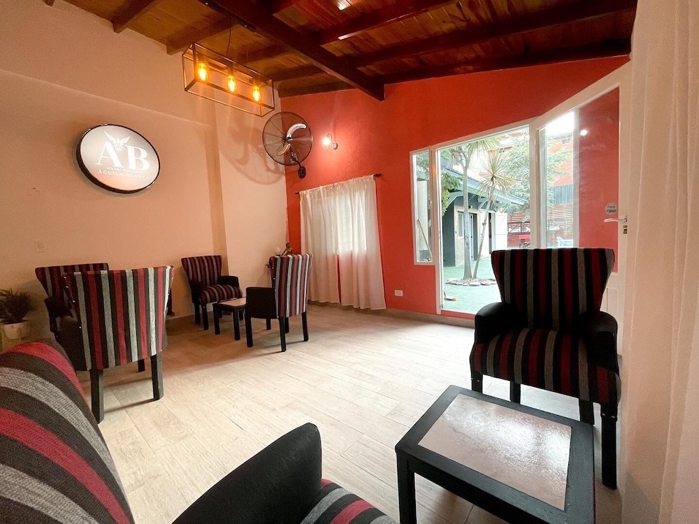 Águila Blanca Hotel