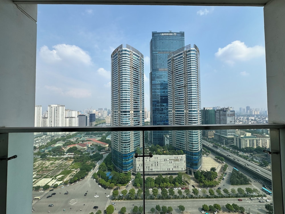 Mira Housing- Vinhome Skylake Luxury Apartment