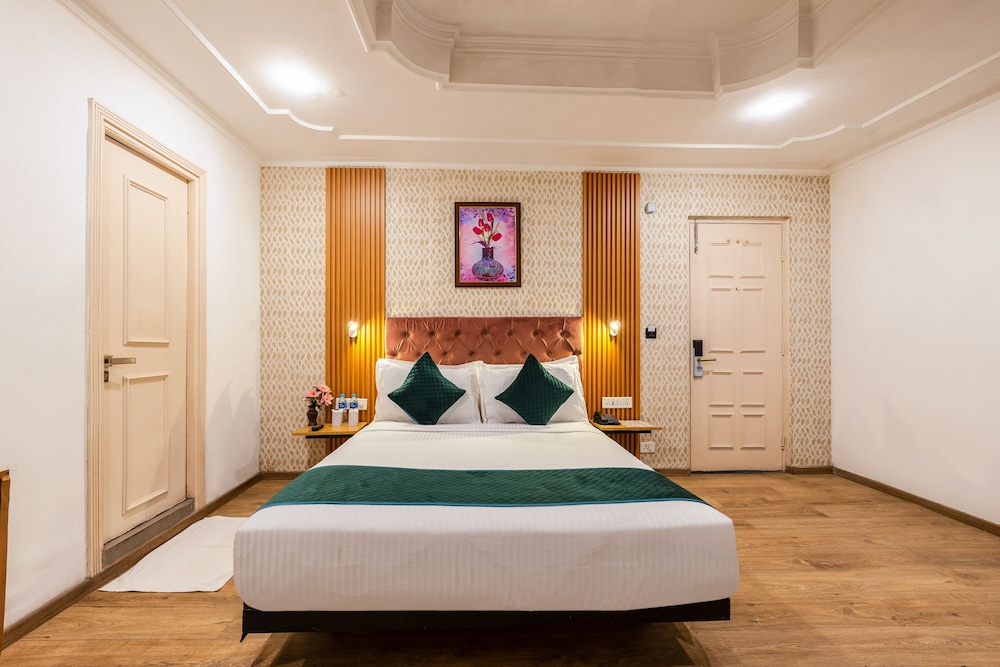 Hotel Palazzo Inn Mansarovar Garden