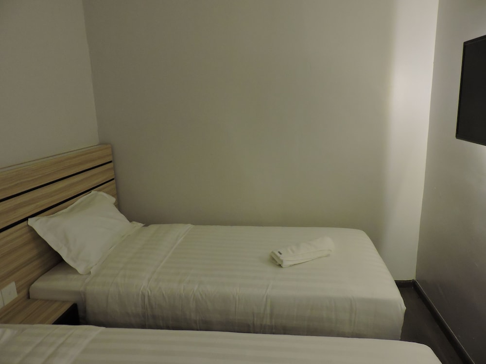The Blanket Hotel