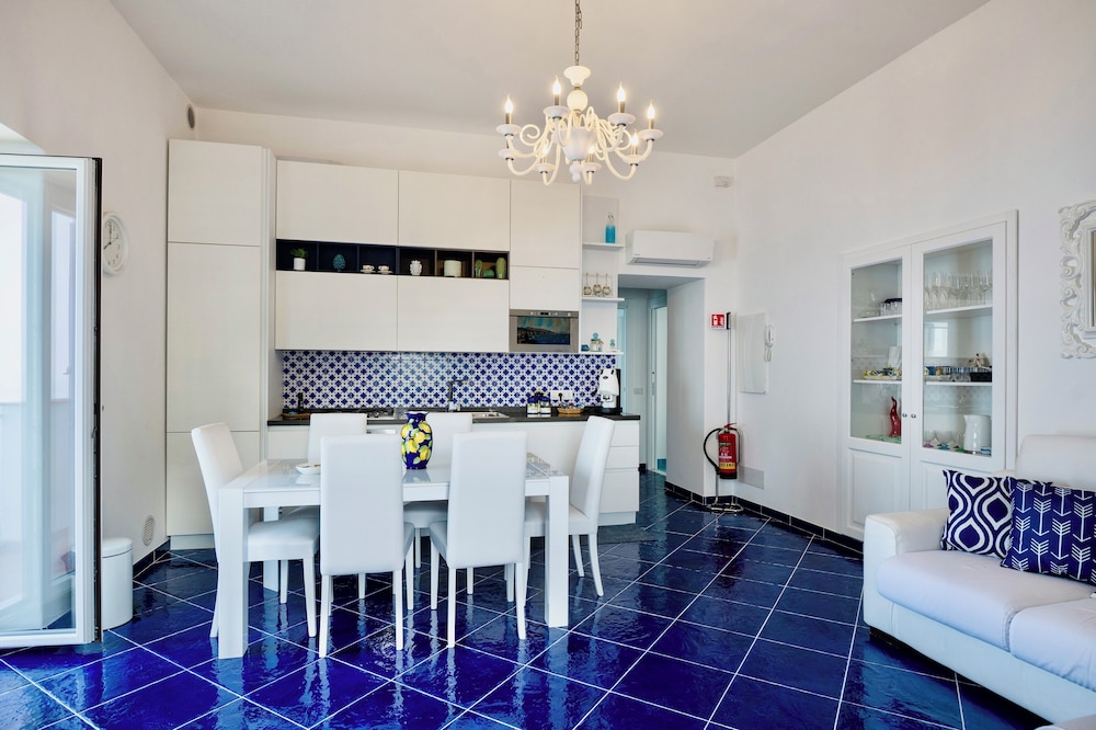 YourHome - Blu Praiano