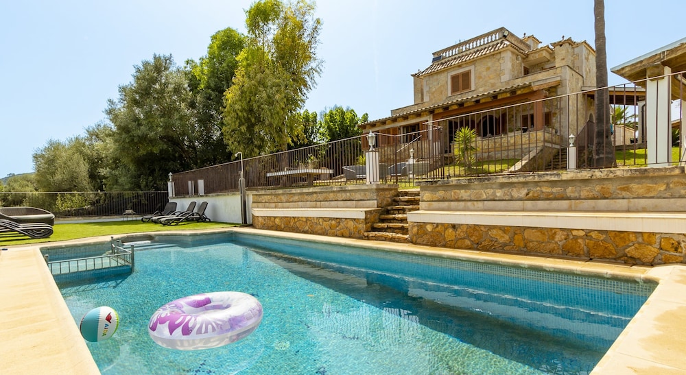 Villa in Alcudia Near Puerto Alcudia Beach