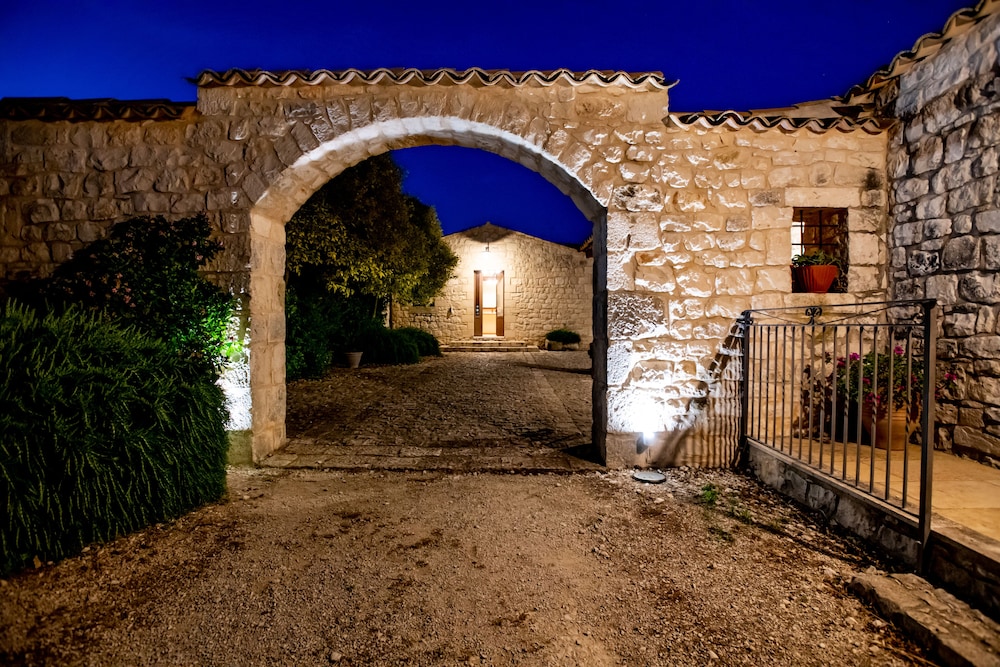 Borgo Monachella
