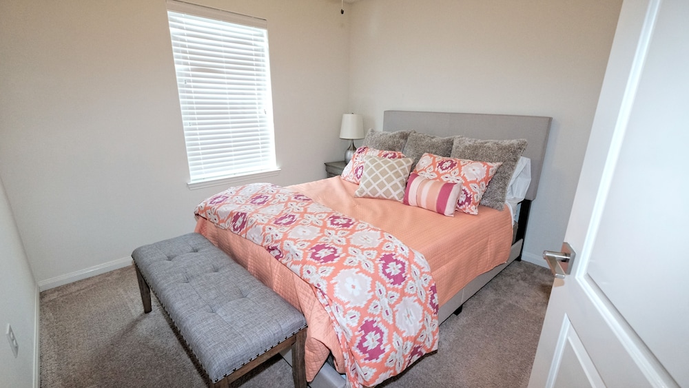 3Bdrm 2Bath 5Beds - IAH Airport, Humble