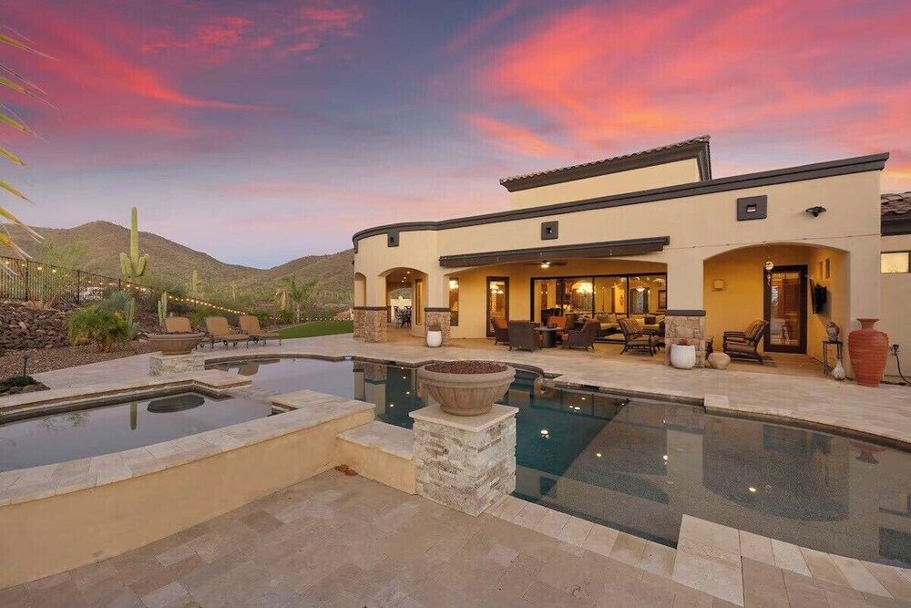 Copper Sky Retreat - Lux villa & pool