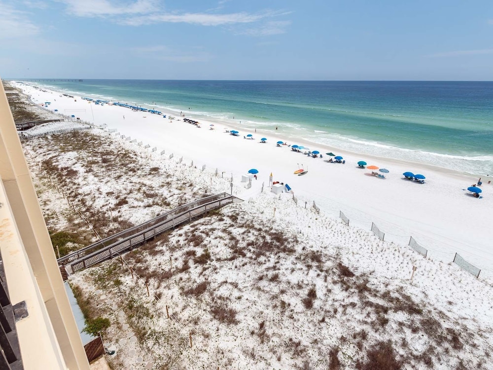 Surf Dweller 709 by Brooks and Shorey Resorts