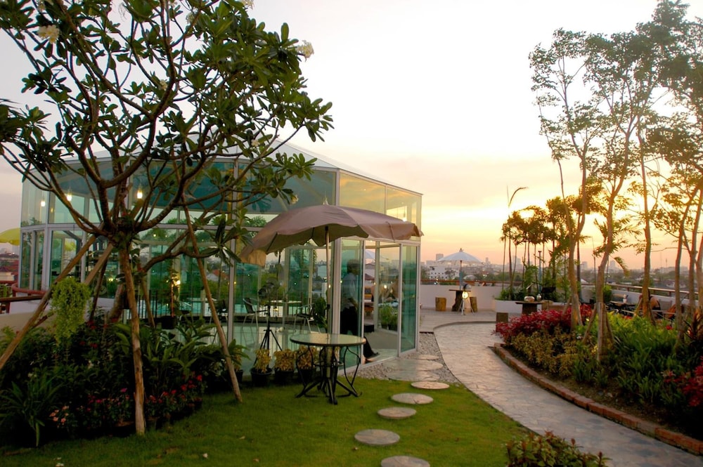 Bansabai Hostel