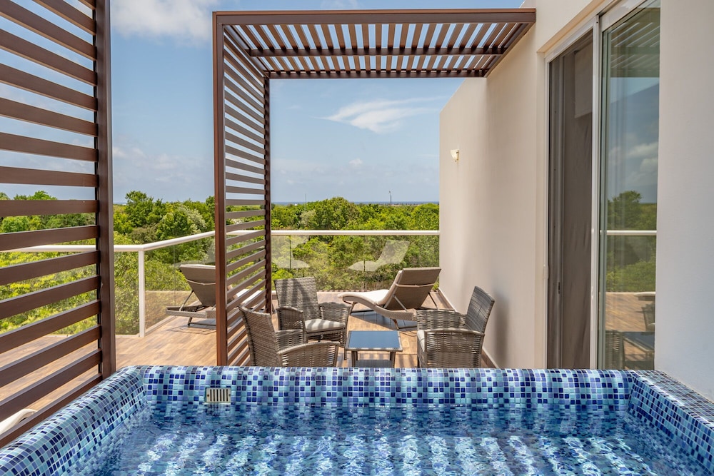 Cancun Vacations - Luxury Ocean View Penthouse Riviera Maya - Property Image 82