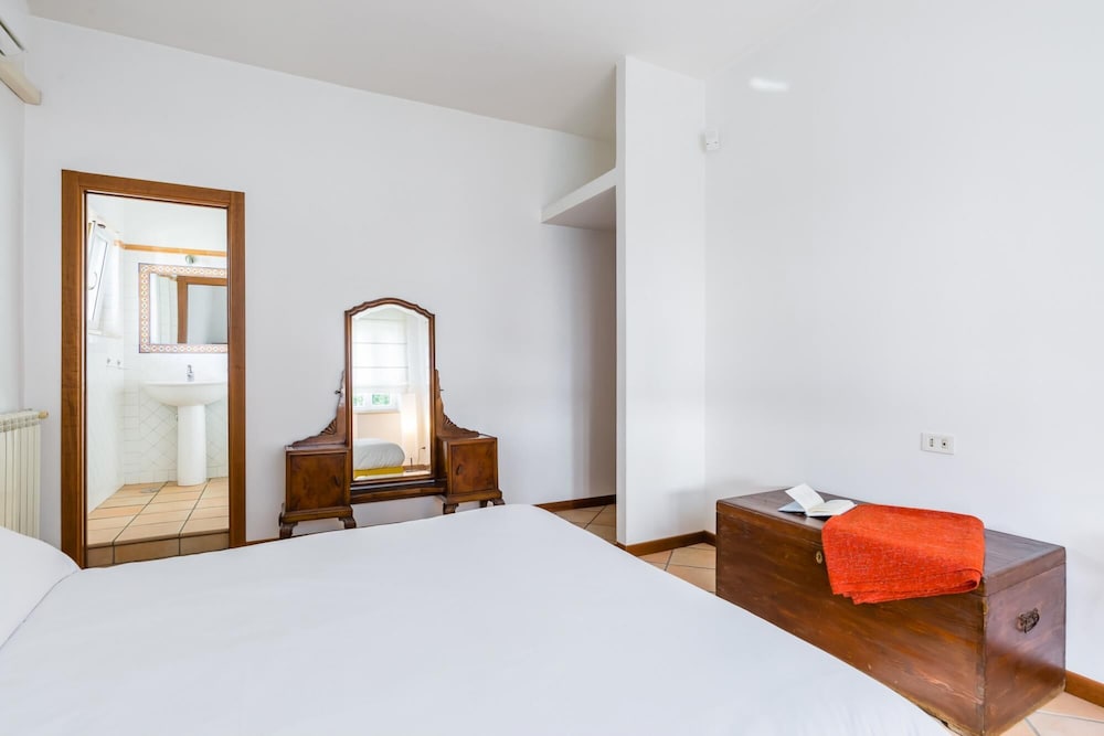 Vomero Family Apartment by Wonderful Italy