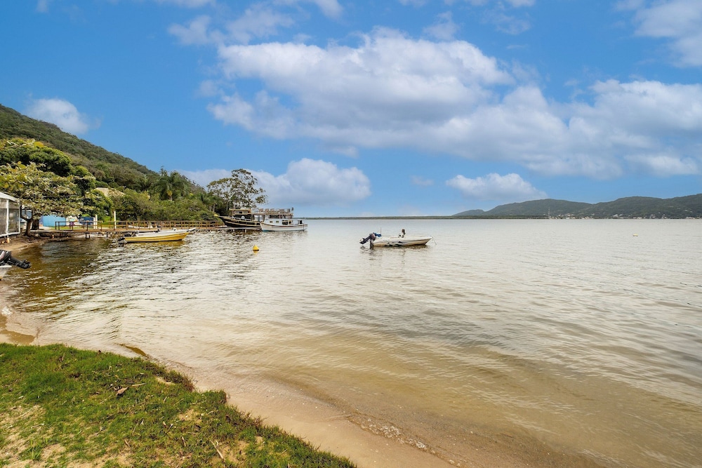 Charming Studio Edge of Lagoa da Conceicao Jhg1733
