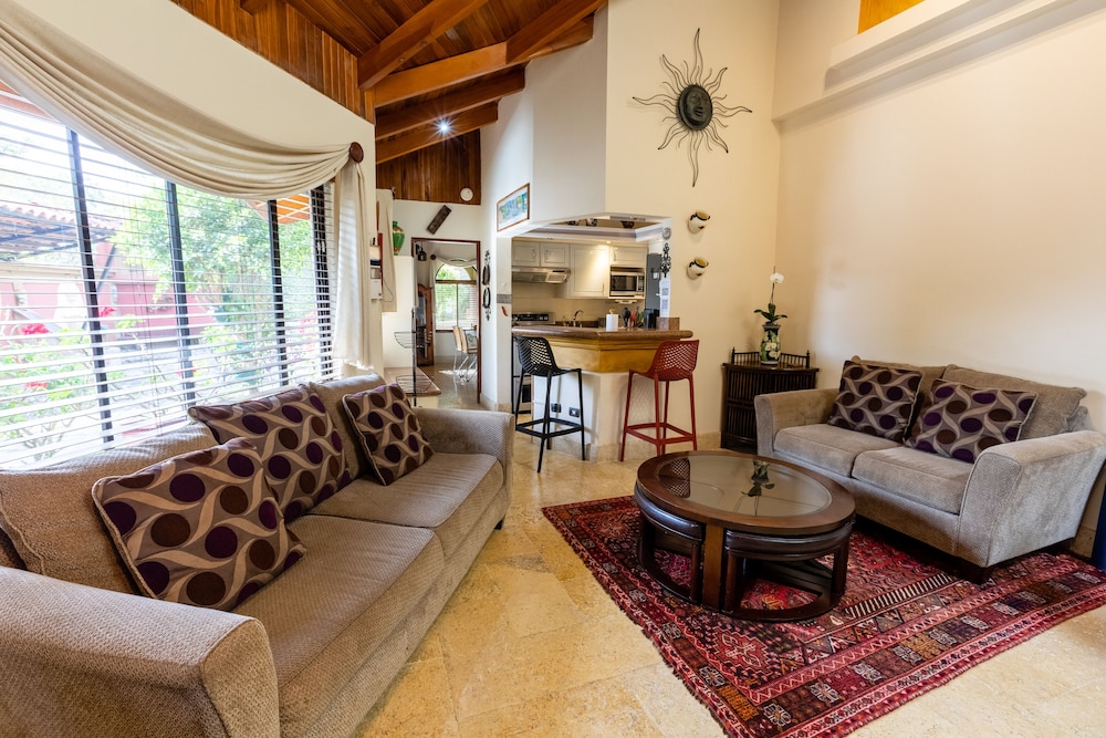 Monteverde Cloud Forest Vacations - Casas del Toro Monteverde - Property Image 3
