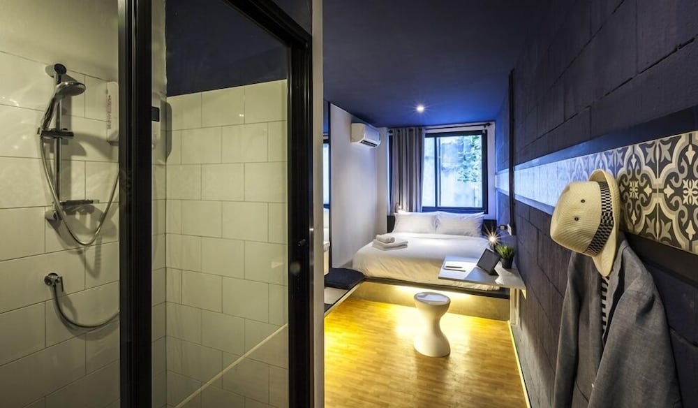 Fulfill Phuket Hostel