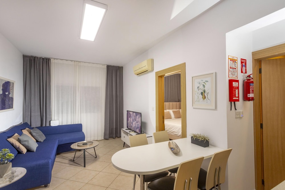 Palm Beach Apartment