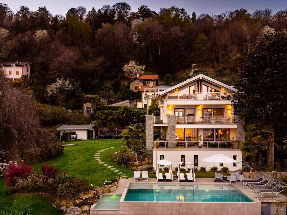 Family Friendly Italian Lakes Holiday Rental With Pool