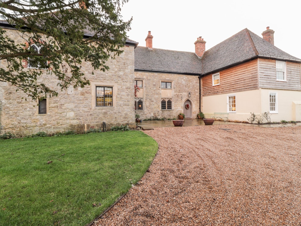 Battel Hall
