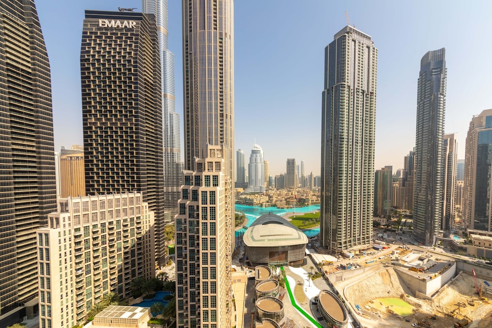 Maison Privee - Central Dubai Apt w/Danish Twist & Burj Khalifa Vws