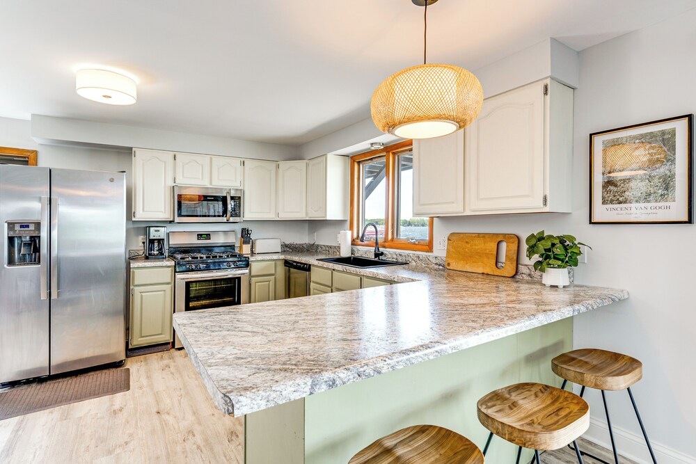 Steps to Powers Lake: Wisconsin Family Home