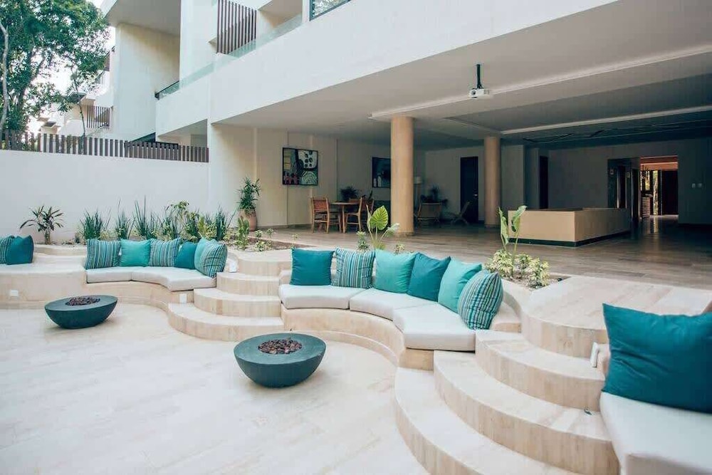Jungle View 1 Br. Apt. With Great Infinity Pool