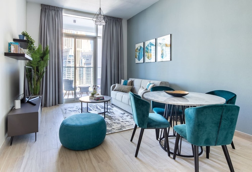 Premier & Elegant 1BR in the Heart of Dubai Marina