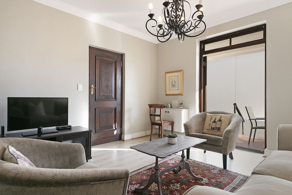 Winelands Golf Lodges at De Zalze