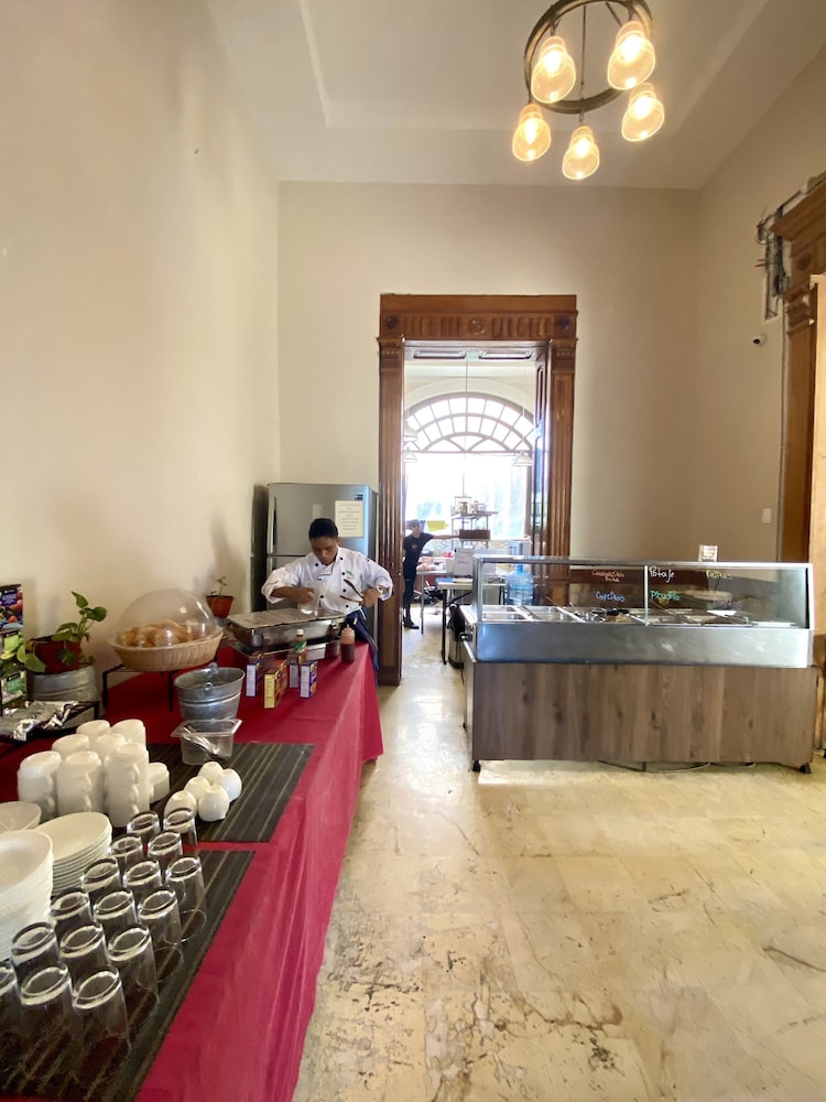 Hostal Zocalo - Hostel